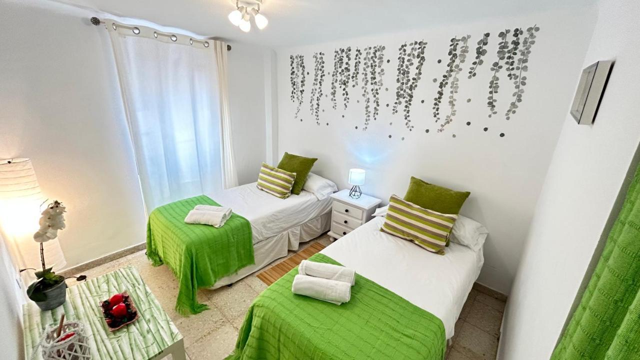 Вилла Cozy Town House With Terrace And Free Wifi Ронда Экстерьер фото